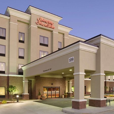 Hampton Inn & Suites Mccomb Exterior photo